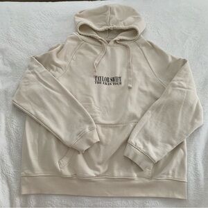 Women’s XL TAYLOR SWIFT The Eras Tour Cream Black Logo Photo Hooded Sweatshirt